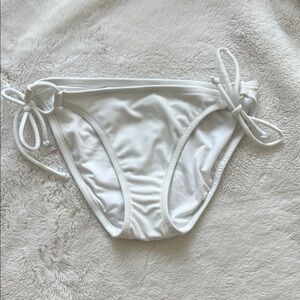 Victoria’s Secret White Tie-Side Bikini Bottom
